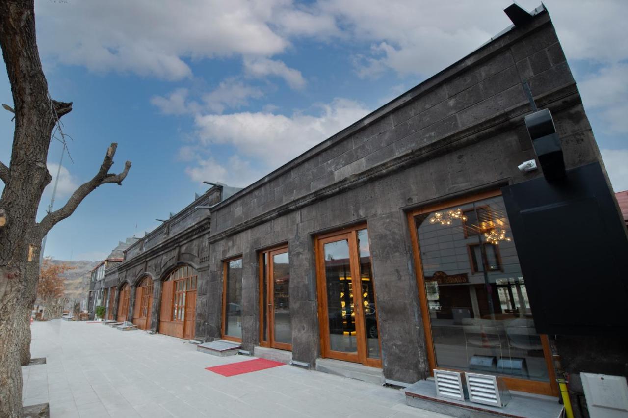 Ahiska Palas Otel Kars Exterior foto